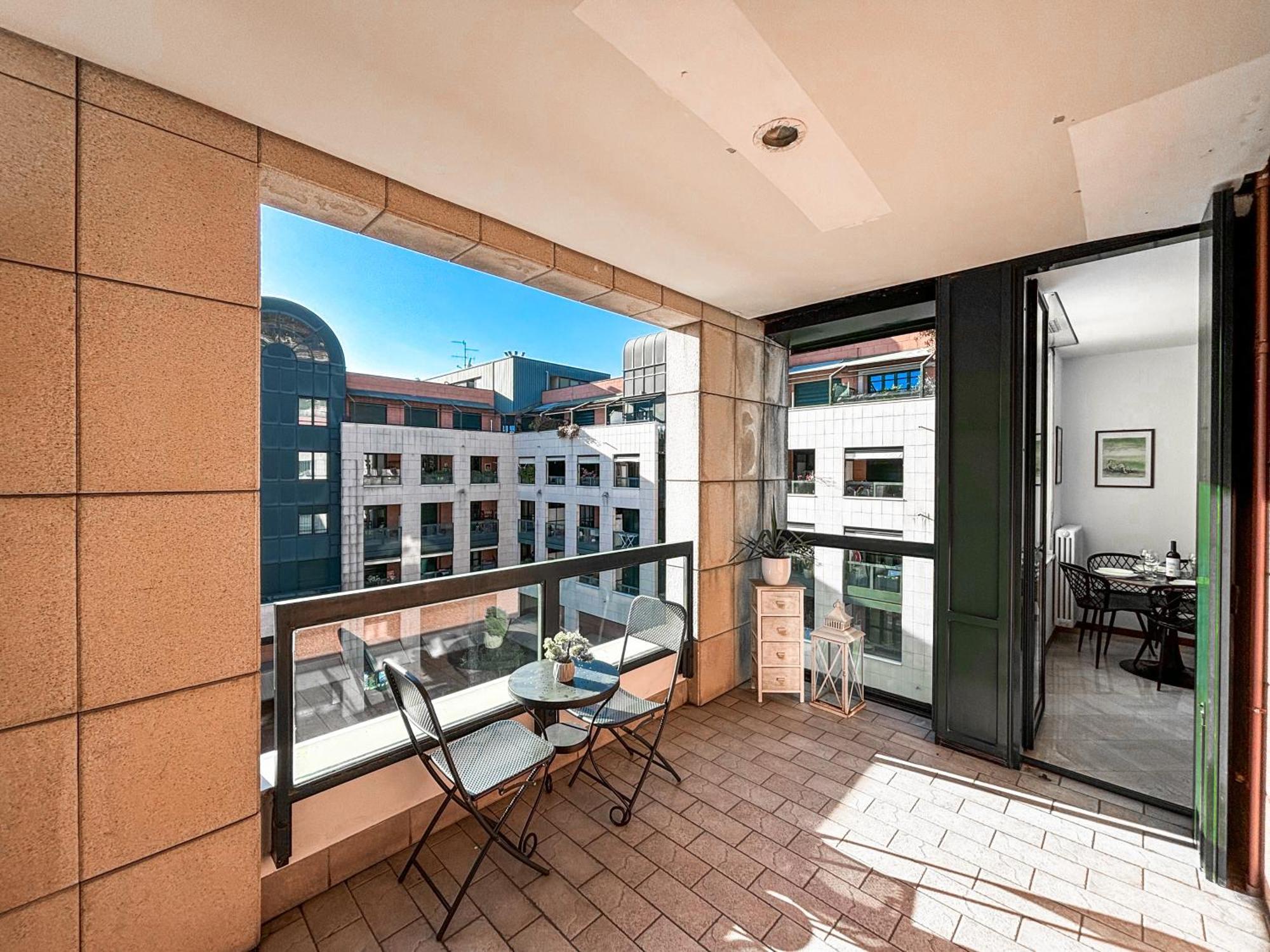 Apartamento Bilocale Con Terrazzo E Box Auto Su Richiesta Como Exterior foto